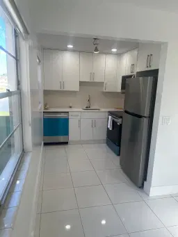 Picture of 228 Preston F 228, Boca Raton, FL 33434