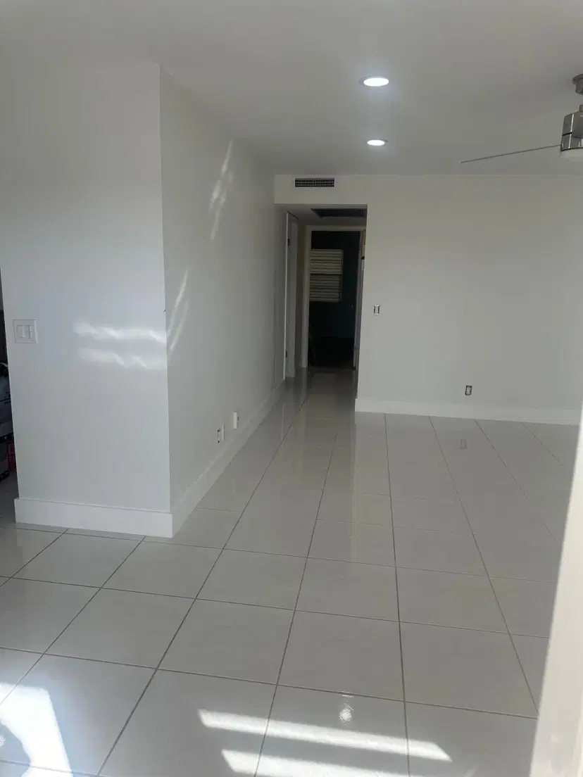 Picture of 228 Preston F 228, Boca Raton FL 33434