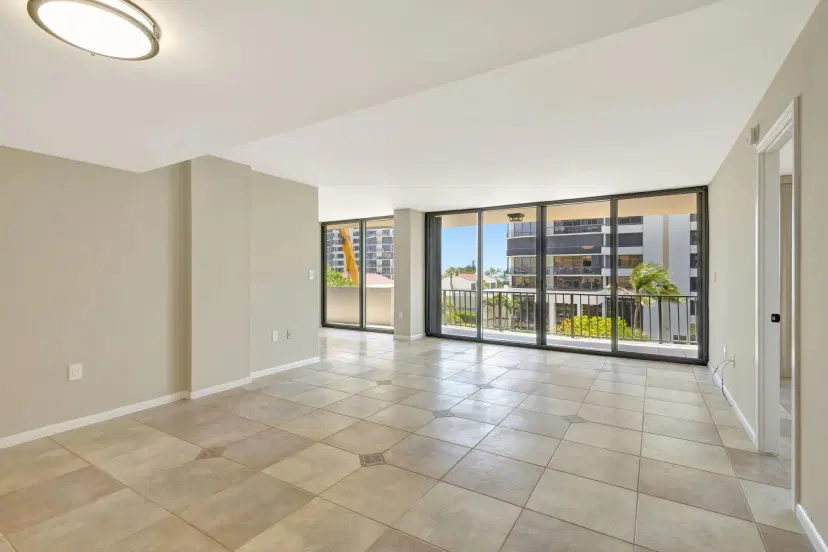 Picture of 4200 N Ocean Drive 2-303, Riviera Beach FL 33404