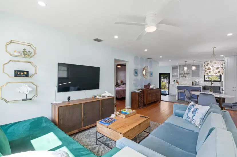 Picture of 1621 N K Street, Lake Worth Beach FL 33460
