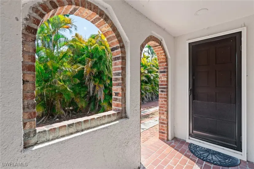 Picture of 1725 Coronado Rd, Fort Myers FL 33901