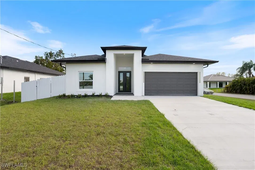 Picture of 3914 2Nd St W, Lehigh Acres, FL 33971