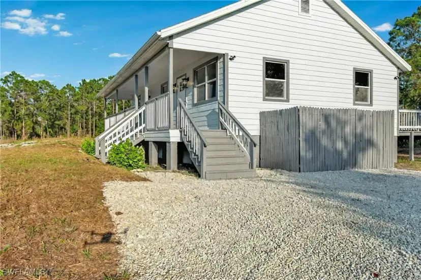 Picture of 407 W 17Th St, Lehigh Acres FL 33972
