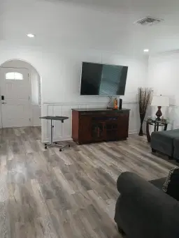 Picture of 422 49Th Street, West Palm Beach, FL 33407