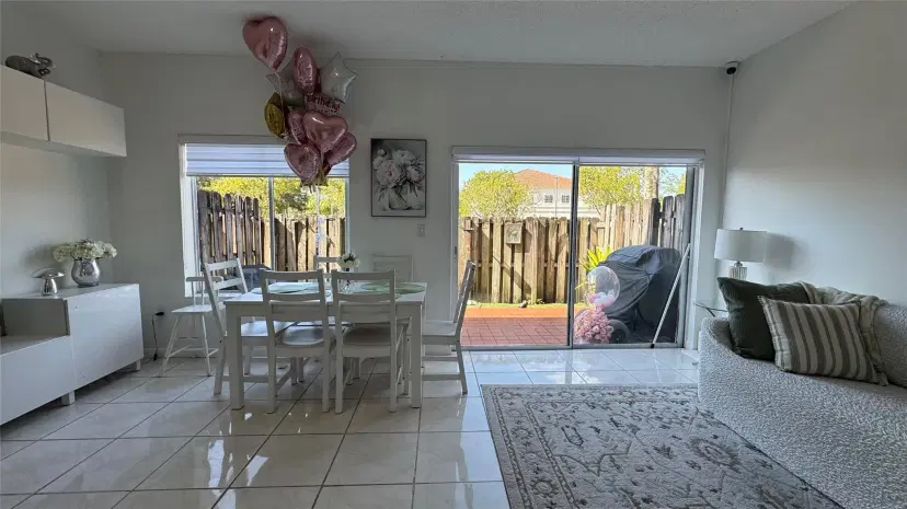 Picture of 9571 SW 1St Ct, Pembroke Pines FL 33025
