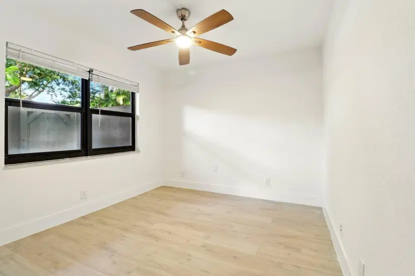 Picture of 3107 SW 20Th Terrace C-1, Delray Beach FL 33445