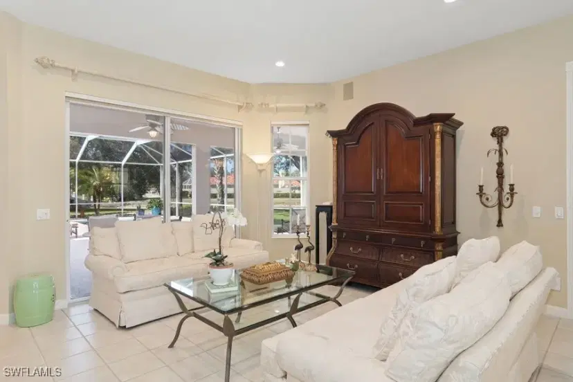 Picture of 3382 Cerrito Ct, Naples FL 34109