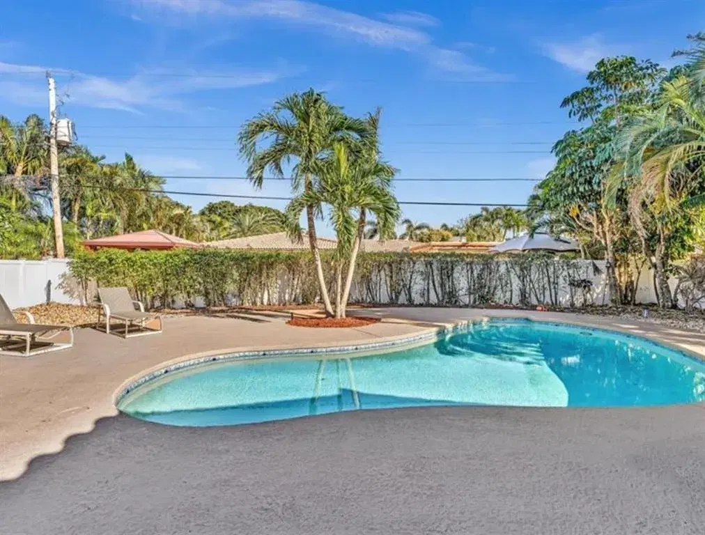 Picture of 504 SE 6Th Ave, Deerfield Beach, FL 33441