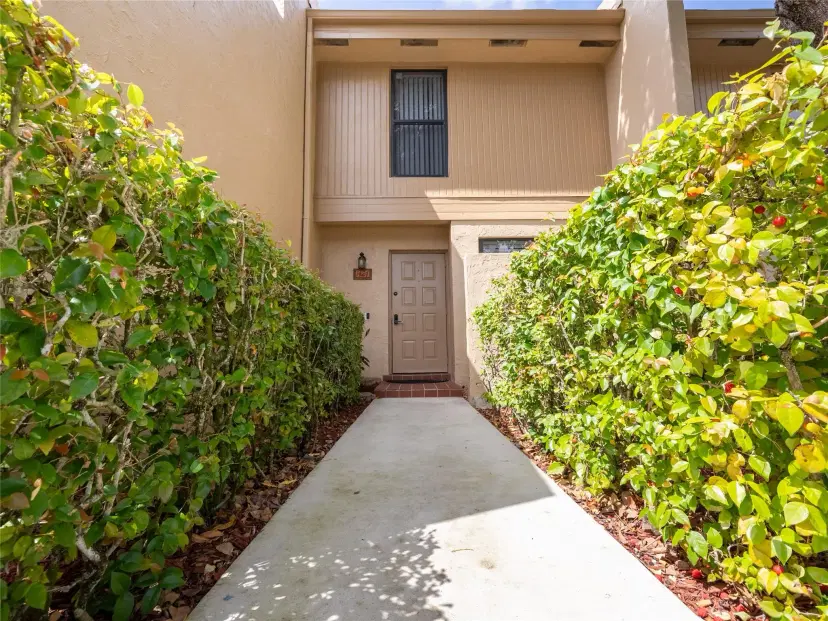 Picture of 1424 NW 97Th Ter 280, Pembroke Pines FL 33024