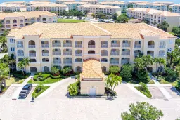 Picture of 37 Harbour Isle Drive E 304, Fort Pierce, FL 34949