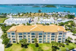 Picture of 37 Harbour Isle Drive E 304, Fort Pierce, FL 34949