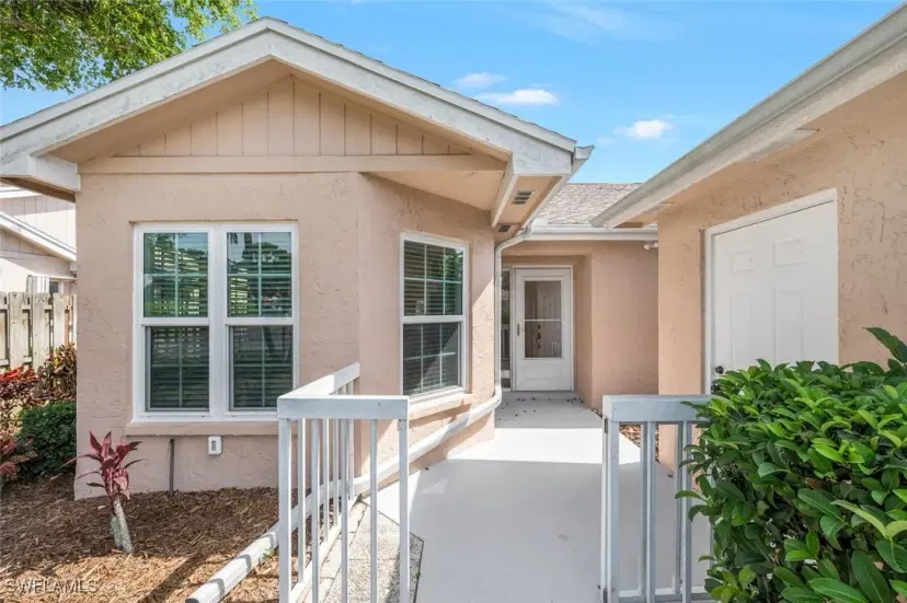 Picture of 2604 Sailors Way 120, Naples FL 34109