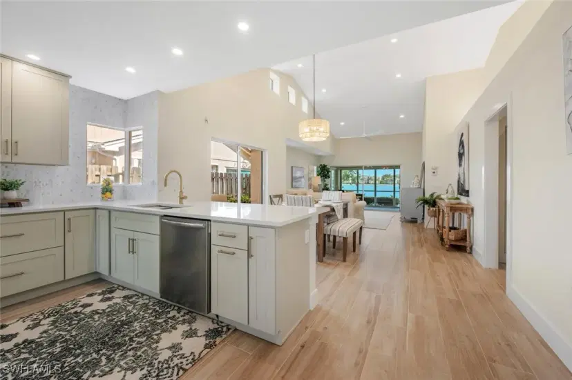 Picture of 2604 Sailors Way 120, Naples FL 34109