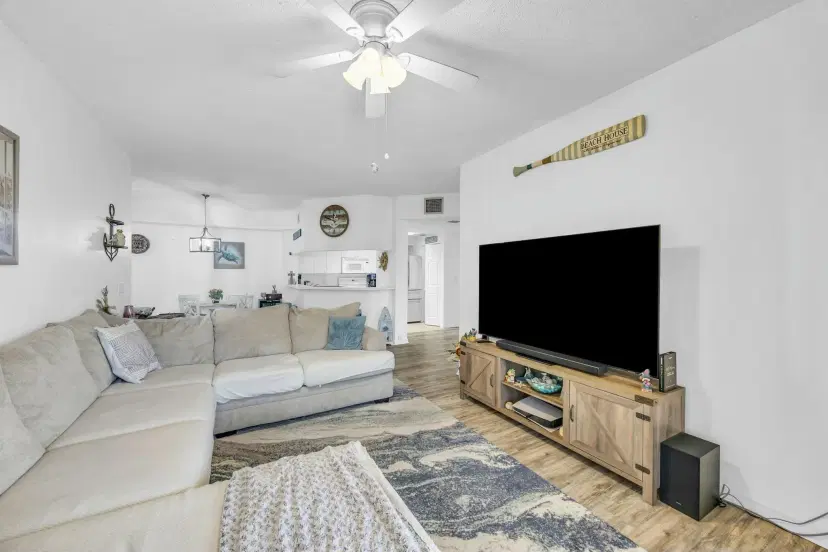 Picture of 2725 Anzio 203 Court 203, Palm Beach Gardens FL 33410