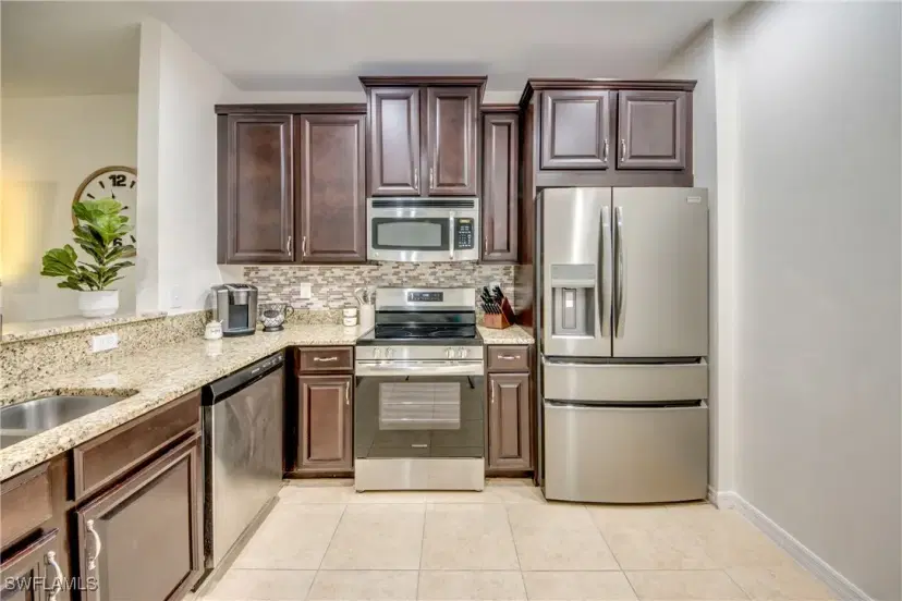 Picture of 3823 Clearbrook Ln, Fort Myers FL 33966