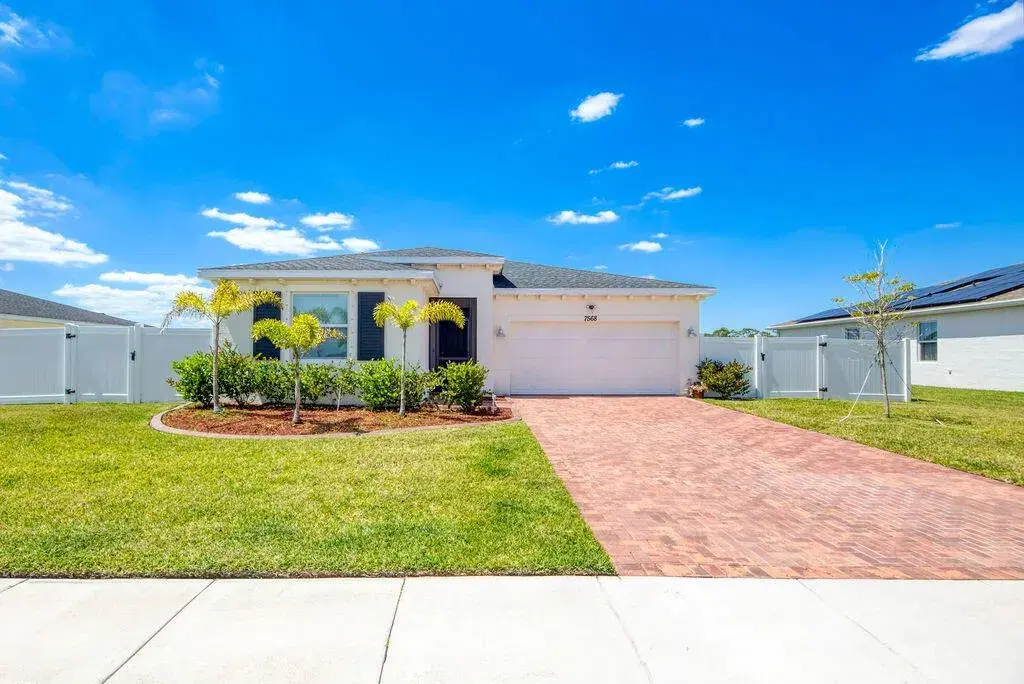Picture of 7568 NW Deysbrook Lane, Port St Lucie, FL 34987