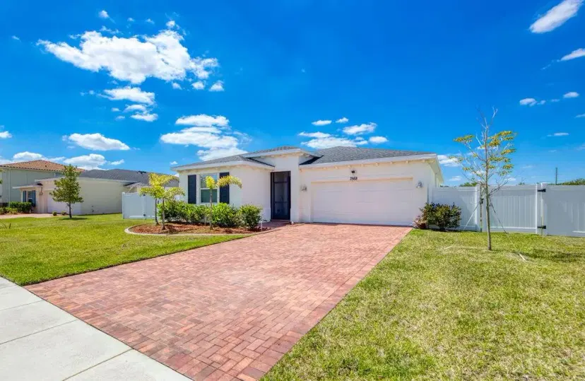 Picture of 7568 NW Deysbrook Lane, Port St Lucie FL 34987