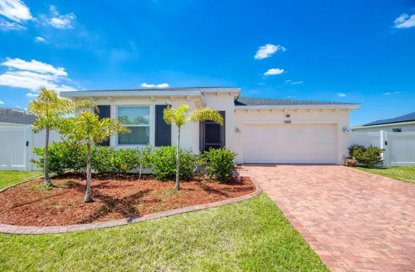 Picture of 7568 NW Deysbrook Lane, Port St Lucie FL 34987