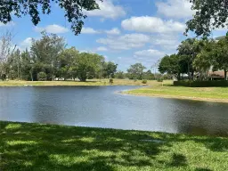 Picture of 3151 N Course Ln 204, Pompano Beach, FL 33069