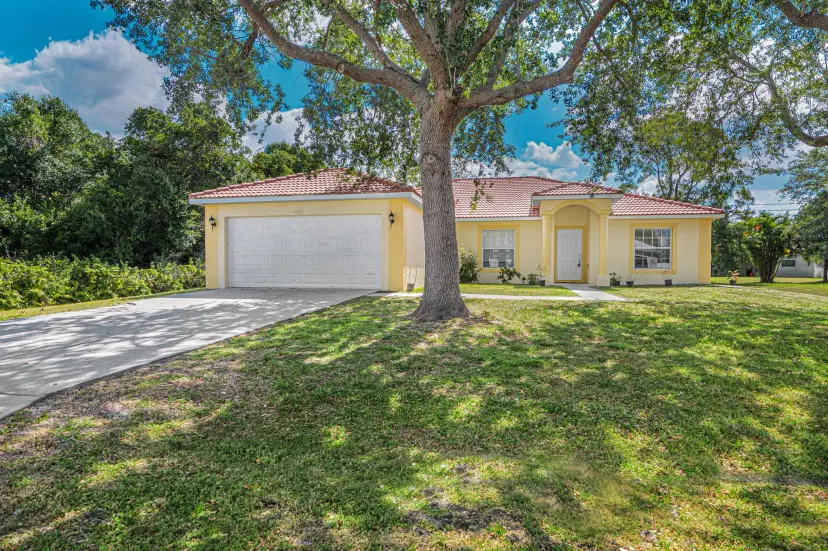 Picture of 1925 SW Aladdin Street, Port St Lucie FL 34953