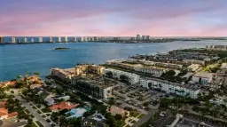 Picture of 109 Paradise Harbour Boulevard 202, North Palm Beach, FL 33408