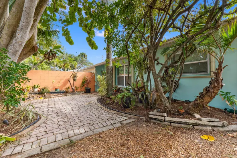 Picture of 20 SW Hideaway Place, Stuart FL 34994