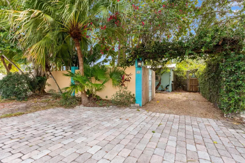 Picture of 20 SW Hideaway Place, Stuart FL 34994