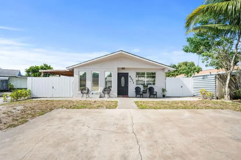 Picture of 4571 Weymouth Street, Lake Worth FL 33463