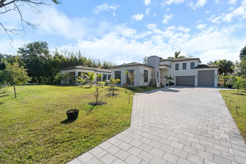 Picture of 13500 Stirling Rd, Southwest Ranches FL 33330