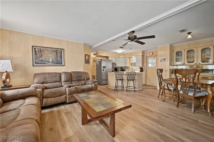 Picture of 653 Future Dr, North Fort Myers FL 33917