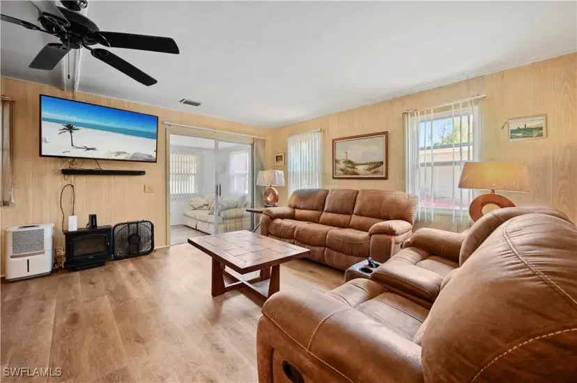 Picture of 653 Future Dr, North Fort Myers FL 33917