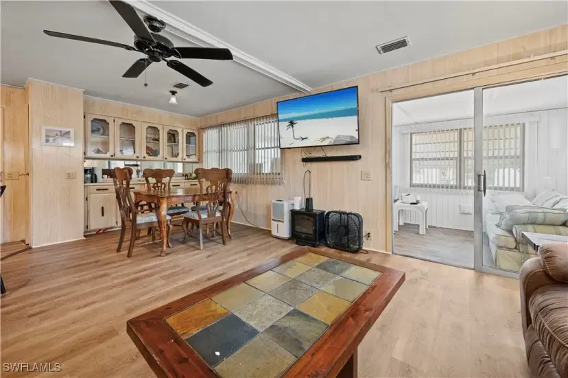 Picture of 653 Future Dr, North Fort Myers FL 33917