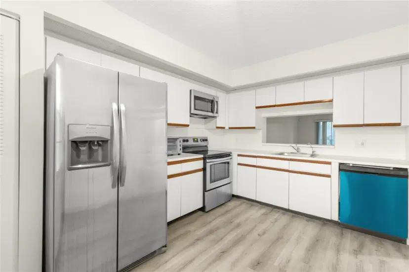Picture of 1101 SW 128Th Ter 313C, Pembroke Pines FL 33027