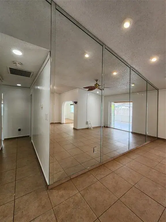 Picture of 721 SW 96Th Ave, Pembroke Pines FL 33025