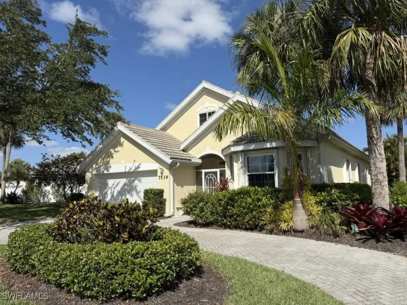 Picture of 7539 Berkshire Pines Dr, Naples FL 34104