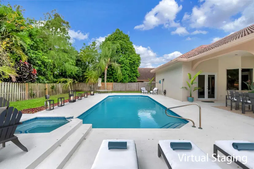 Picture of 13645 Folkestone Court, Wellington FL 33414