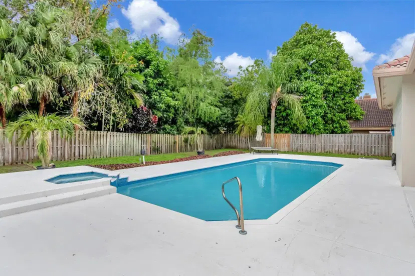 Picture of 13645 Folkestone Court, Wellington FL 33414