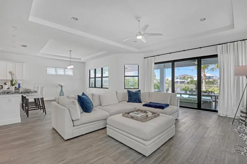 Picture of 13629 Artisan Circle, Palm Beach Gardens FL 33418