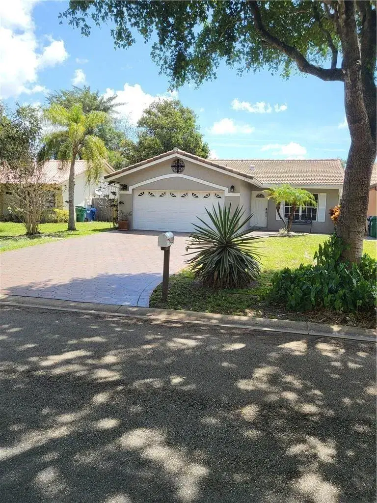 Picture of 1499 NW 97Th Ter, Coral Springs FL 33071