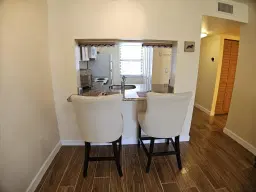 Picture of 10003 Winding Lake Rd 105, Sunrise, FL 33351