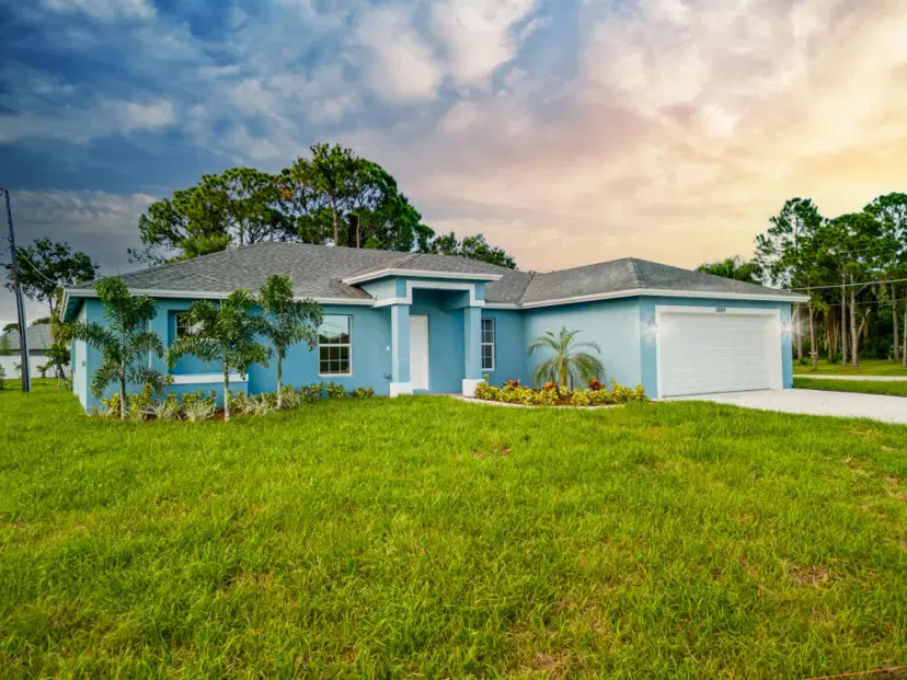 Picture of 501 SW Ester Avenue, Port St Lucie FL 34983