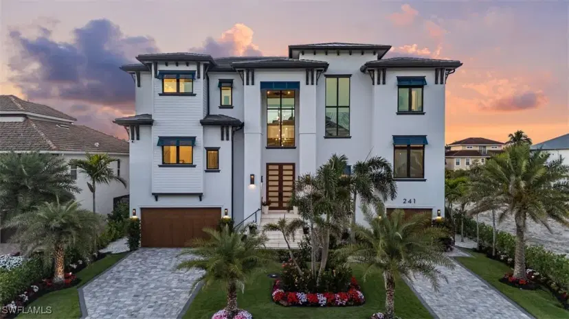 Picture of 241 Egret Ave, Naples FL 34108