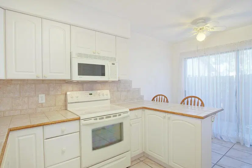 Picture of 2060 Colonial Road 2, Fort Pierce FL 34950