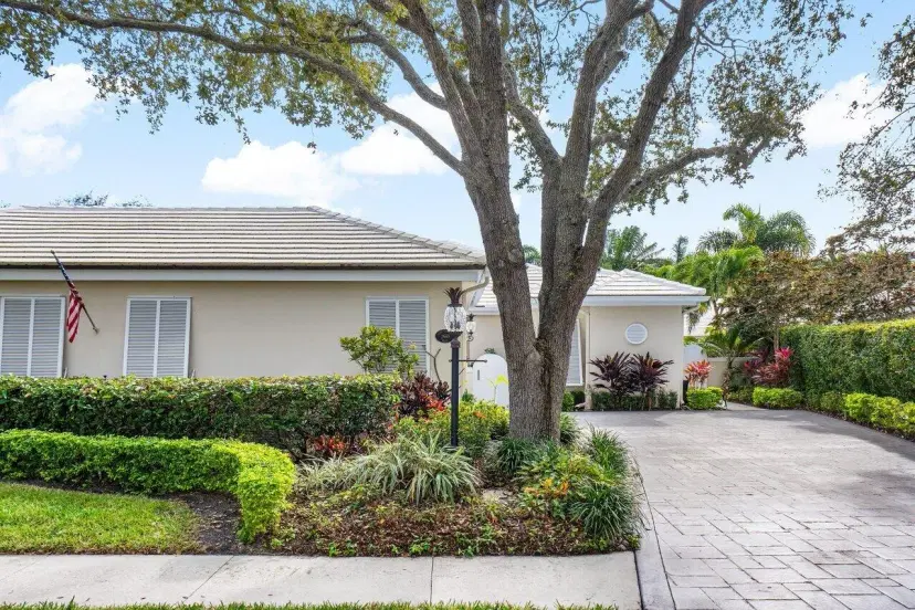 Picture of 2660 Cypress Island Drive, Palm Beach Gardens FL 33410