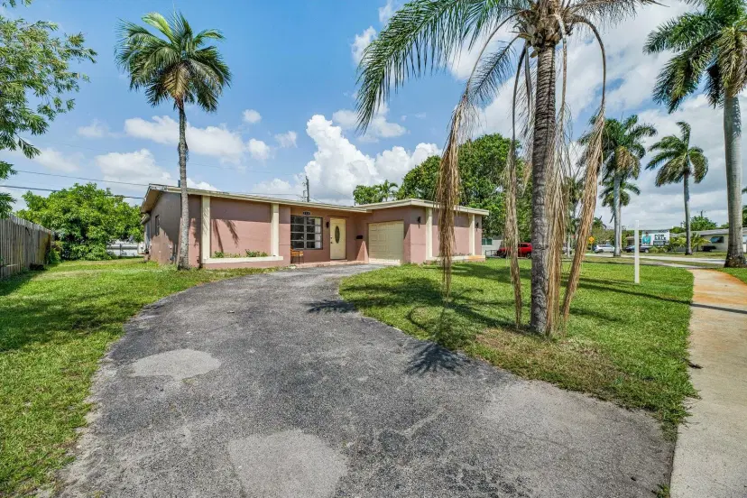Picture of 2335 NW 81St Ave, Sunrise FL 33322