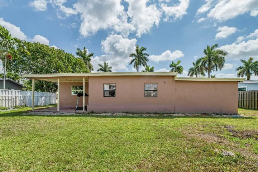 Picture of 2335 NW 81St Ave, Sunrise FL 33322