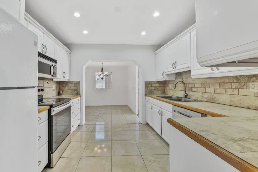 Picture of 2335 NW 81St Ave, Sunrise FL 33322
