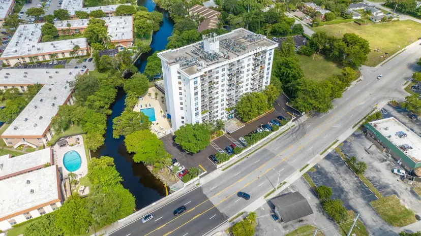 Picture of 1800 N Andrews Ave 5B, Fort Lauderdale FL 33311