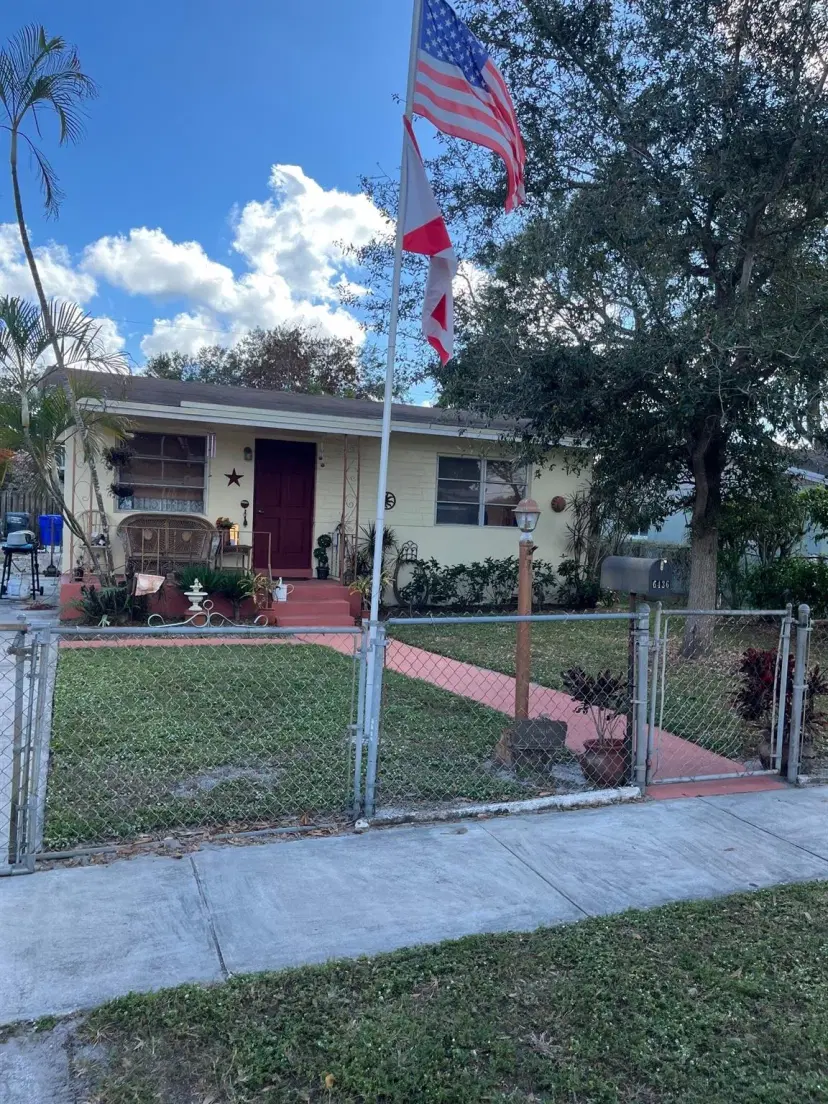 Picture of 6436 Meade St, Hollywood FL 33024