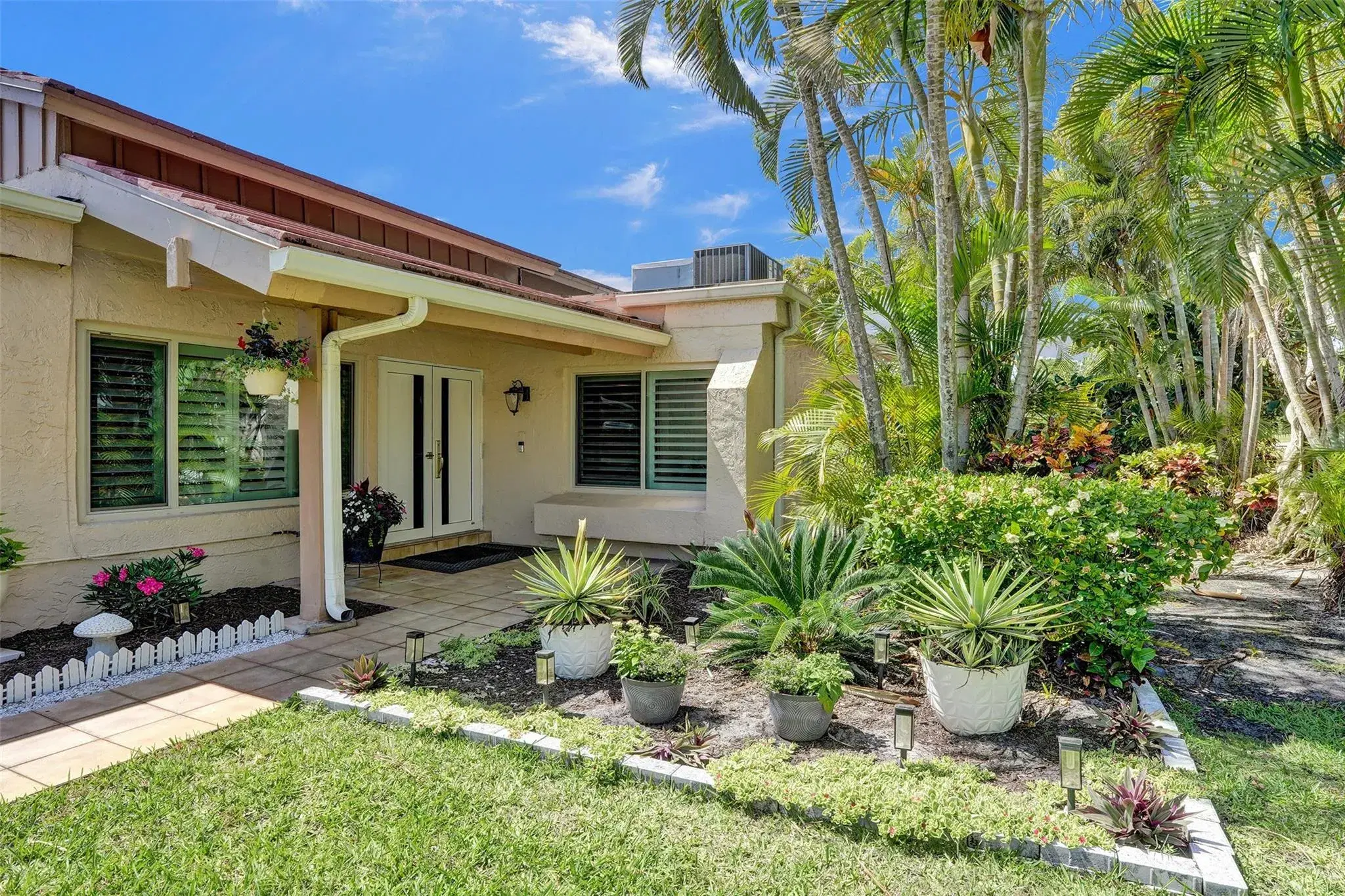 Picture of 5577 Ainsley Ct, Boynton Beach, FL 33437